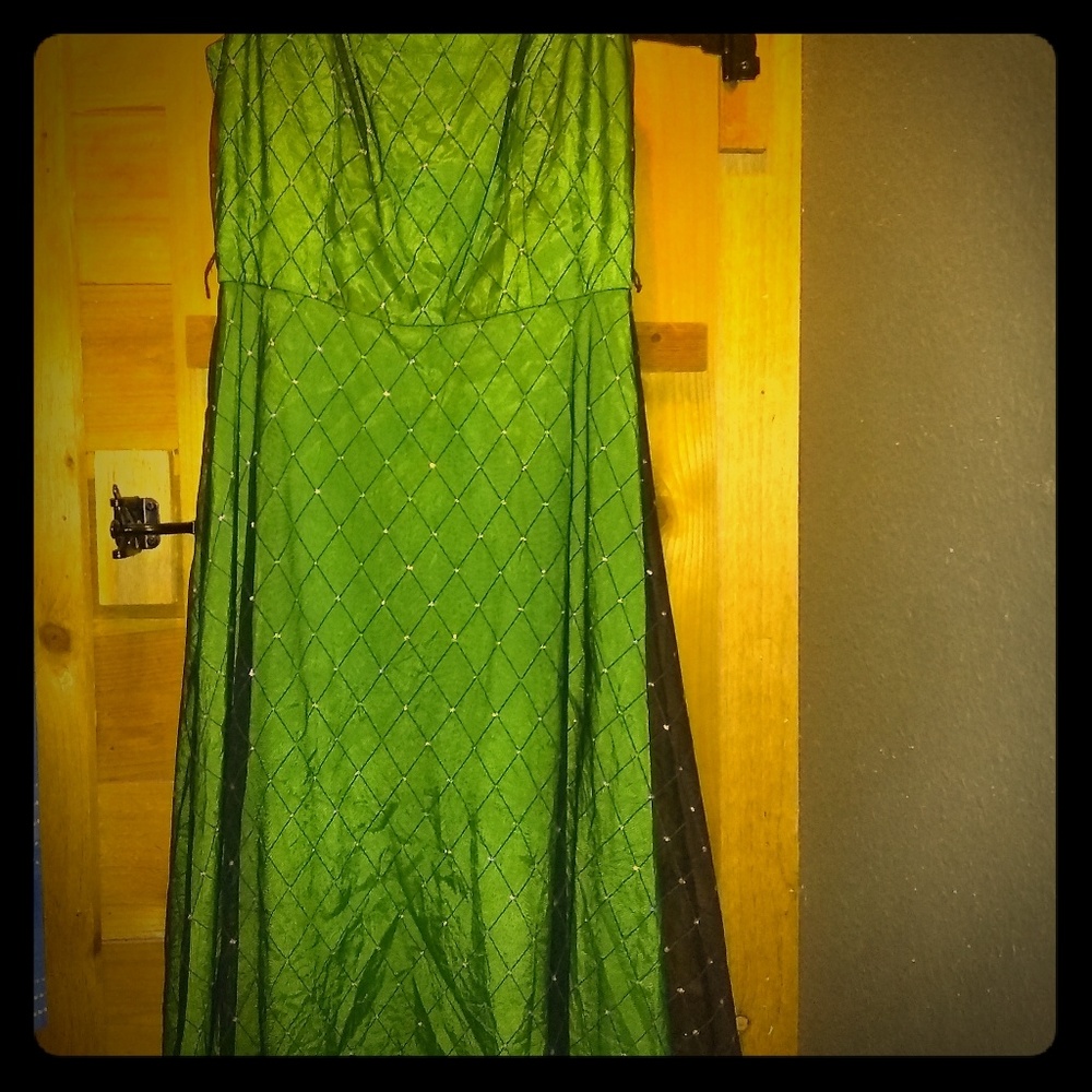 Formal dress emerald green